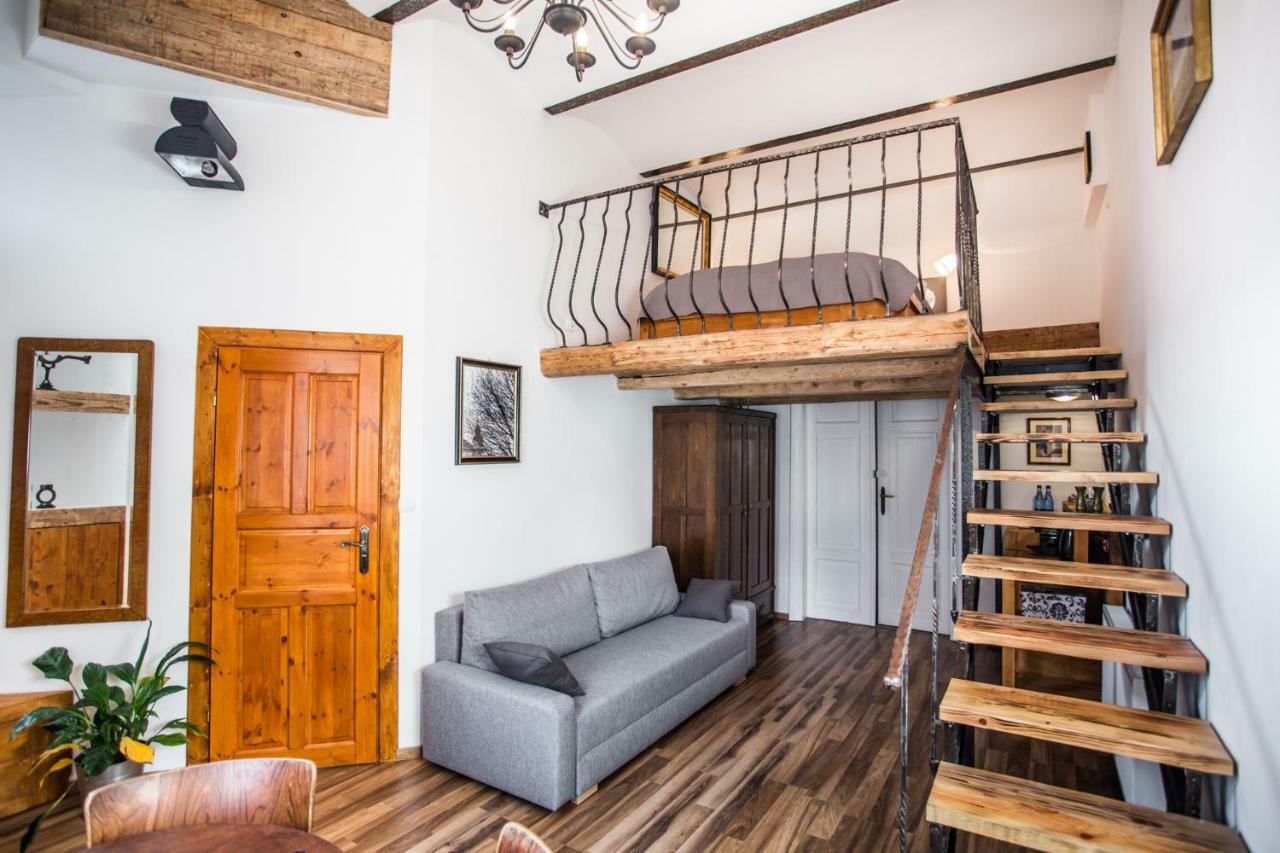 Lovenovsky Apartments คราคูฟ ภายนอก รูปภาพ