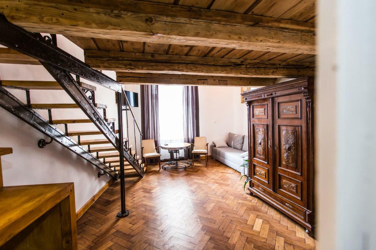 Lovenovsky Apartments คราคูฟ ภายนอก รูปภาพ